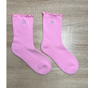 Alo Yoga Women's Lettuce Edge Socks Pink Size S/M NWOT